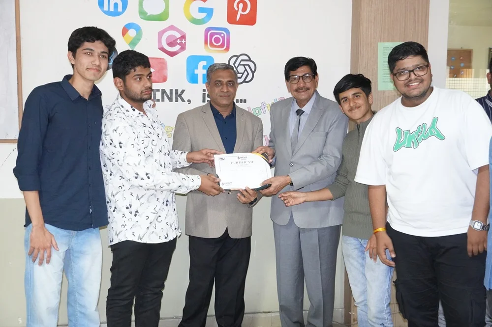 Vivek Bharthi Scholarship Awards